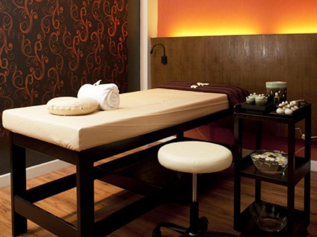 Siam Swana Hotel Bangkok Ngoại thất bức ảnh